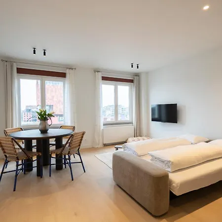 Shway - The First Mate's Watch Apartment Antwerp